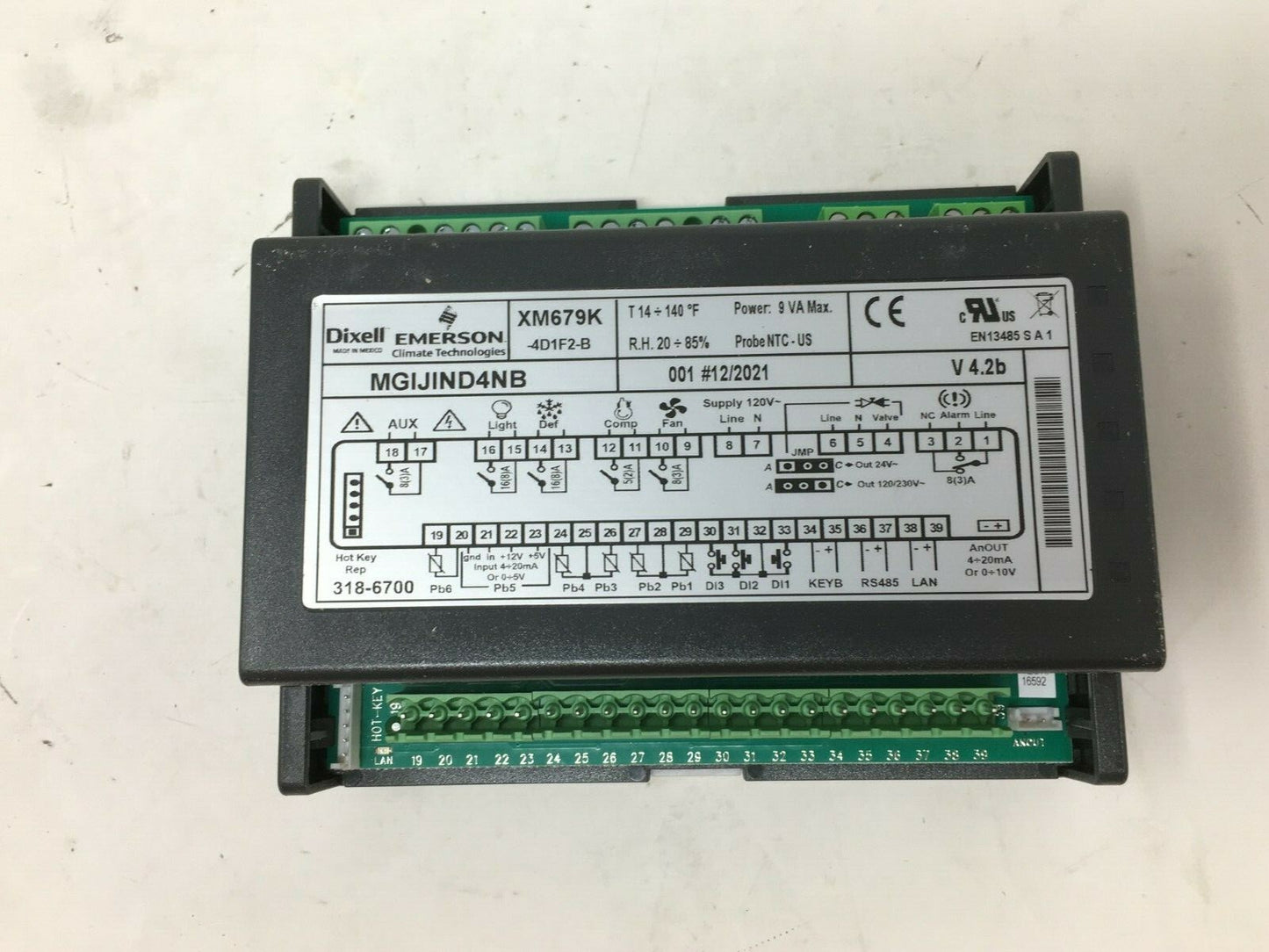 Emerson Climate Technologies Dixell Temperature Controller XM679K-4D1F2B 