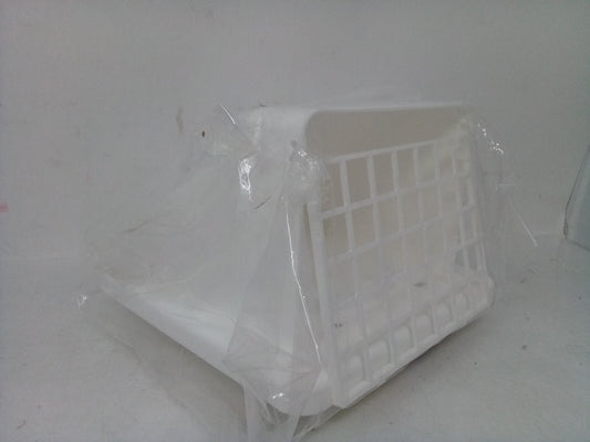 LAMBRO INDUSTRIES 1471 {WHITE 531032} Dry Vent Hood With Removable Screen 4in