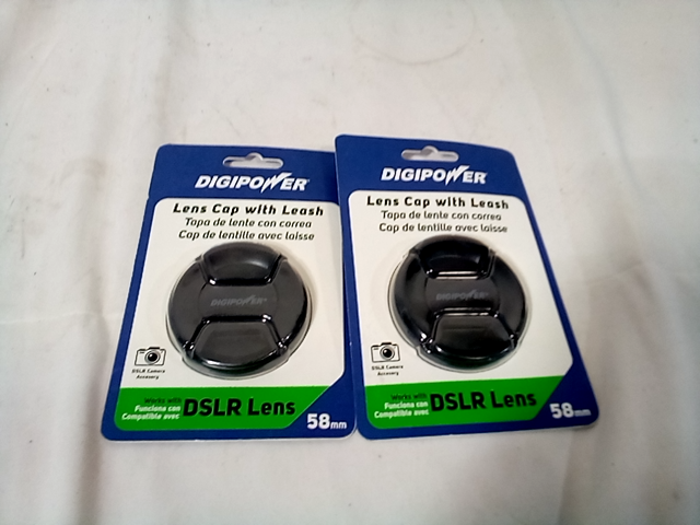 Lot of 2 Digipower DSLR Lens Cap for 58mm DSLR Lens
