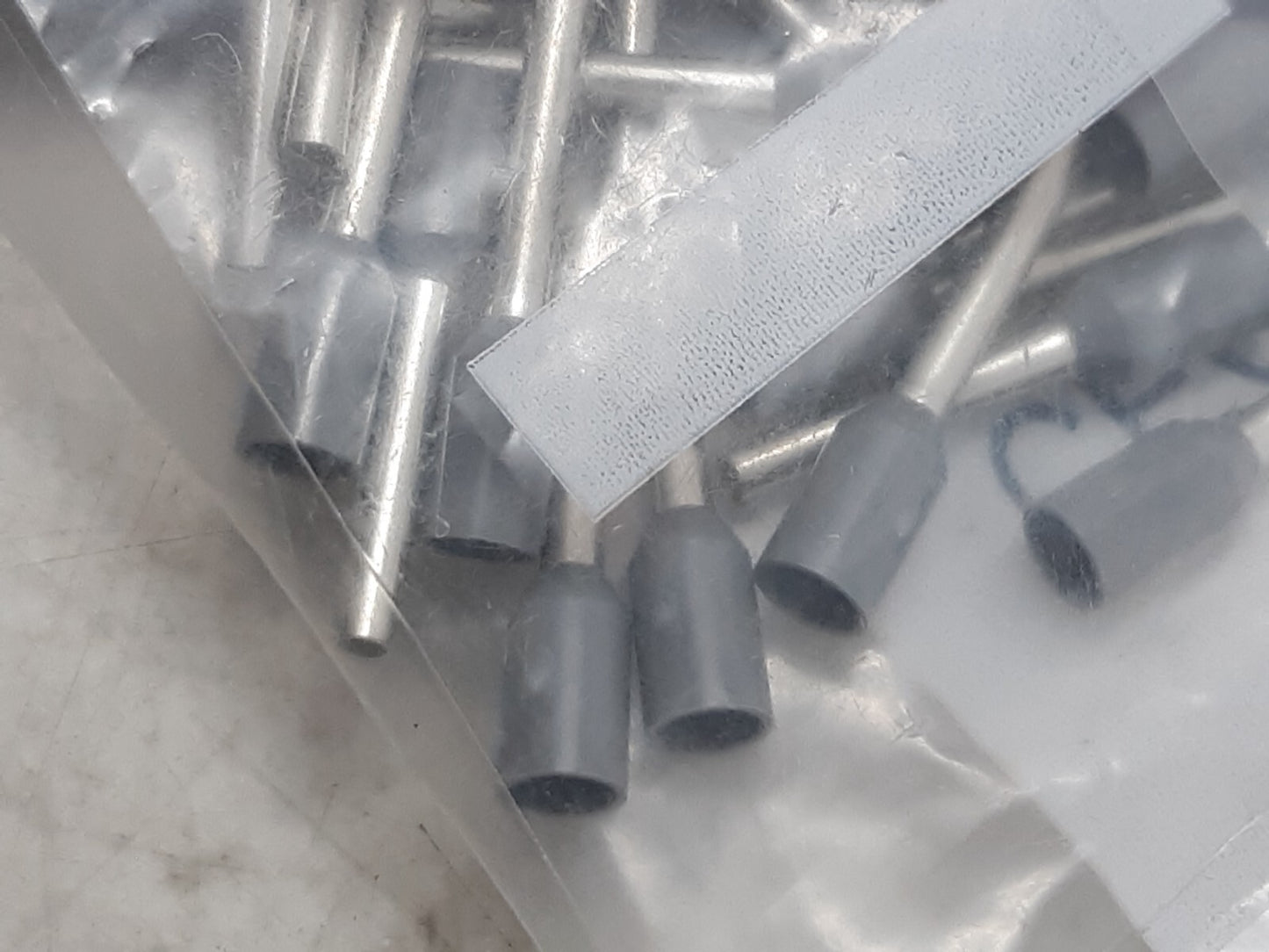 Fuji CE0.75-10-GY Wire Ferrules 0.75mm² AWG20 10mm Gray Qty 100