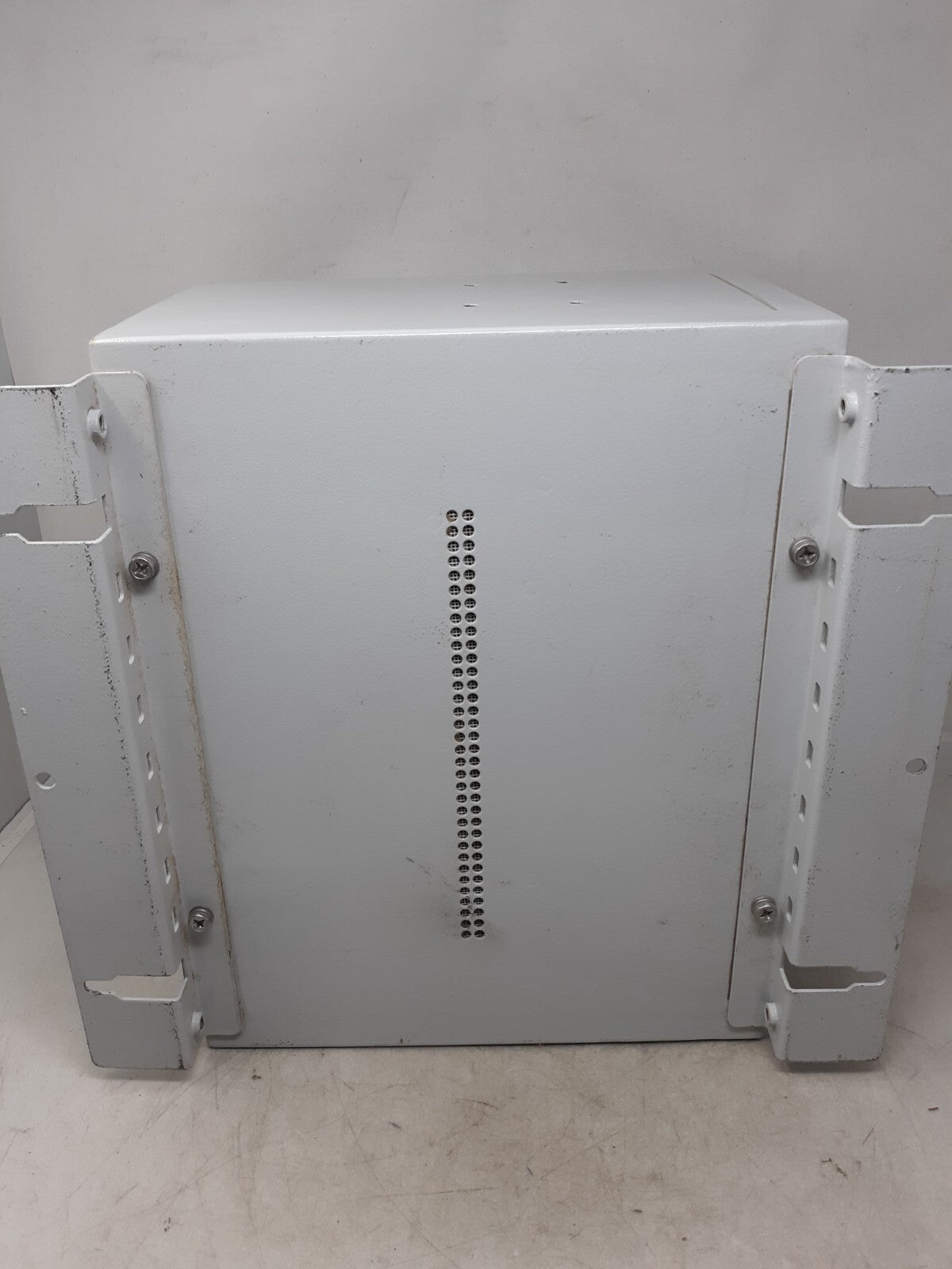 Huawei Model TP4860C Out door Wall-Hang Power System Box