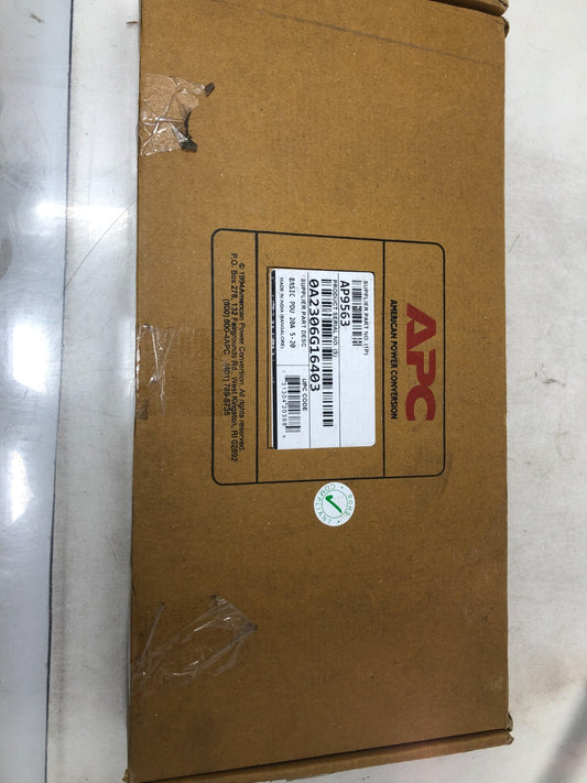 APC AP9563 Rack Mount PDU, Basic 100V-120V/20A, 10 Outlets, 1U Horizontal