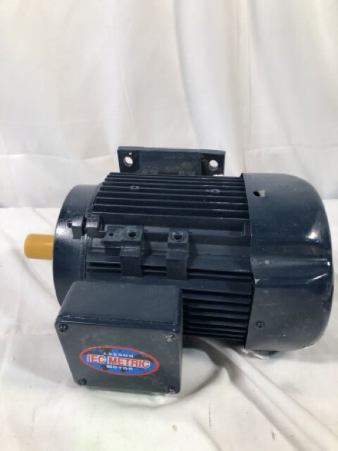 LEESON PREMIUM EFFICIENT IEC METRIC MOTOR  - For parts only