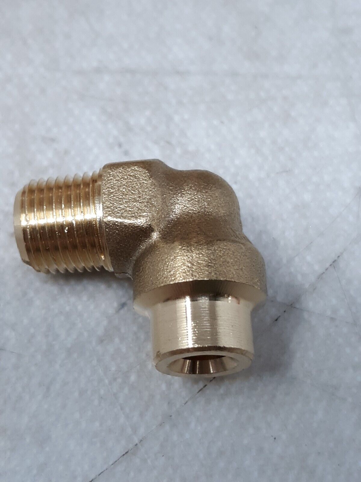 Lot of 500 NORGREN 85999002 Valves