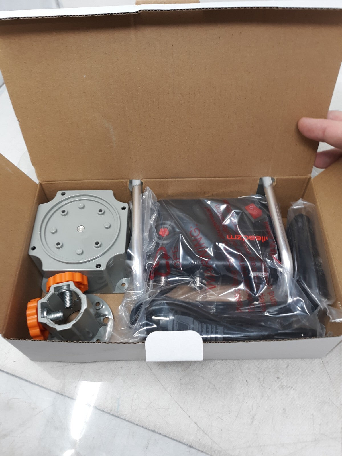 Leadzm TA-102M TV Antenna