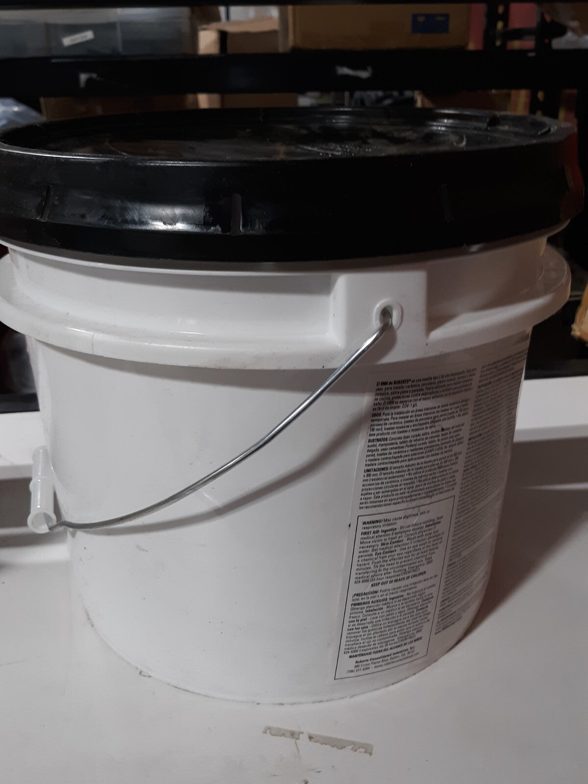 Roberts 5900 Ceramic Tile Adhesive 3.5 Gal (13.25L) Type I Mastic