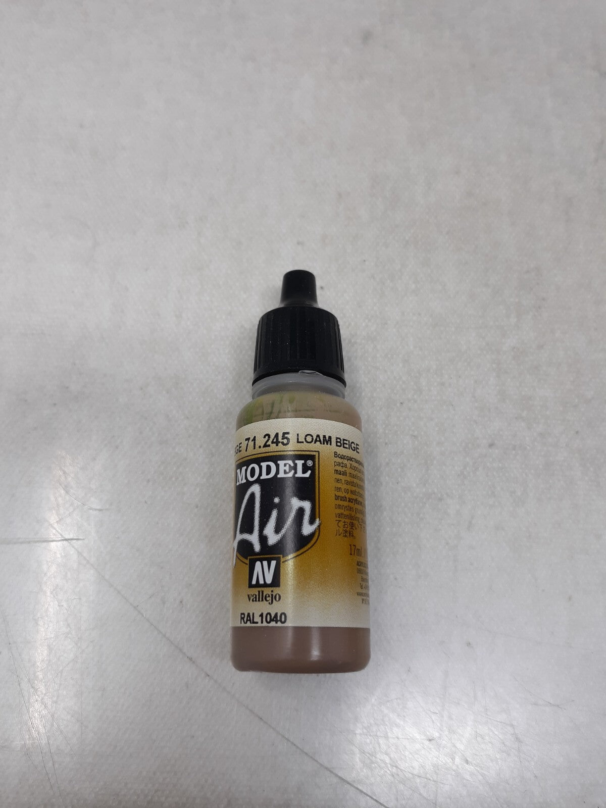 Vallejo Loam Beige 17ml Paint Model Air 71.245, .57 fl oz.  RAL1040. Lot of 6