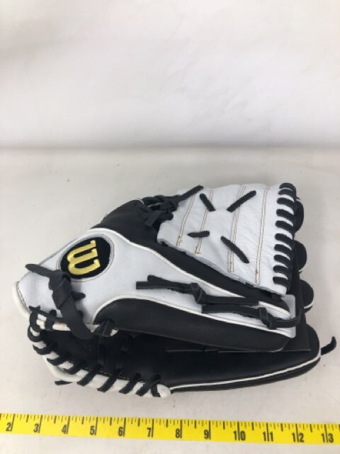 Wilson 12" A550 Siren Fastpitch Glove Black/White - Softball Mitt