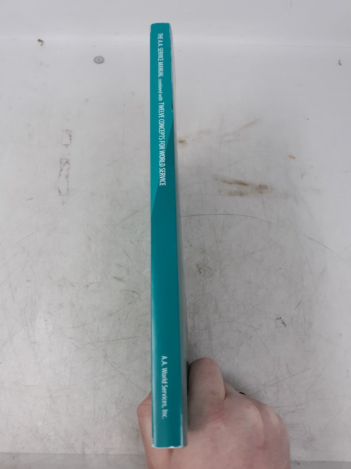 The A.A. Service Manual/Twelve Concepts for World Service 2021–2023 by Bill W.
