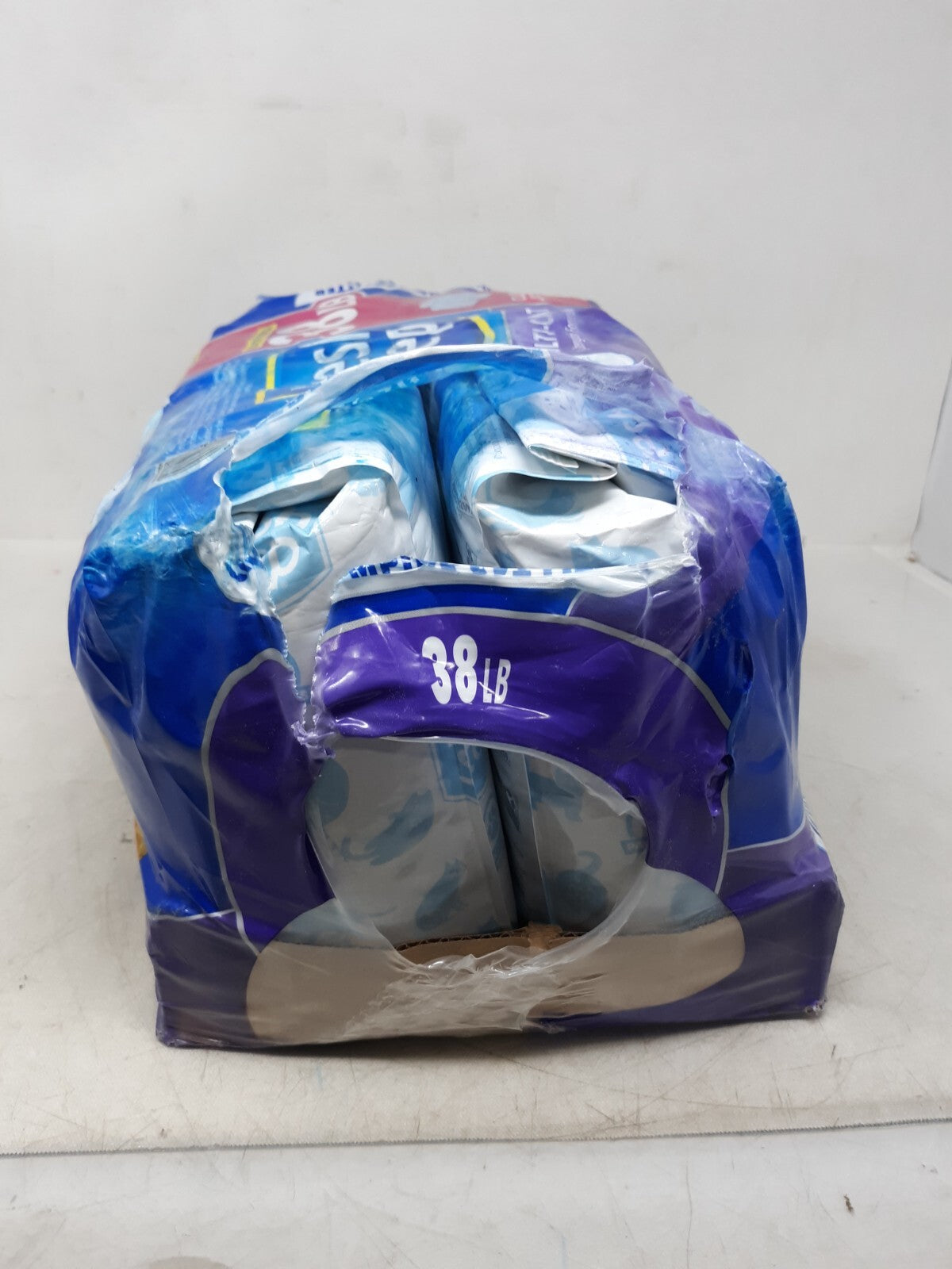 Fresh Step Multi-Cat Scented Clumping Cat Litter with the Power of Febreze