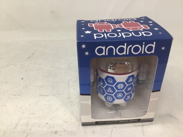 Dead Zebra, Inc Google Android Mini Collectible Special Edition Cloud Astronaut