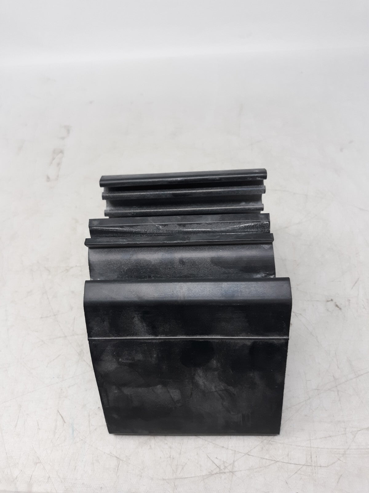 Caddy 190A43 DD Rubber Cable Protector & Support Block