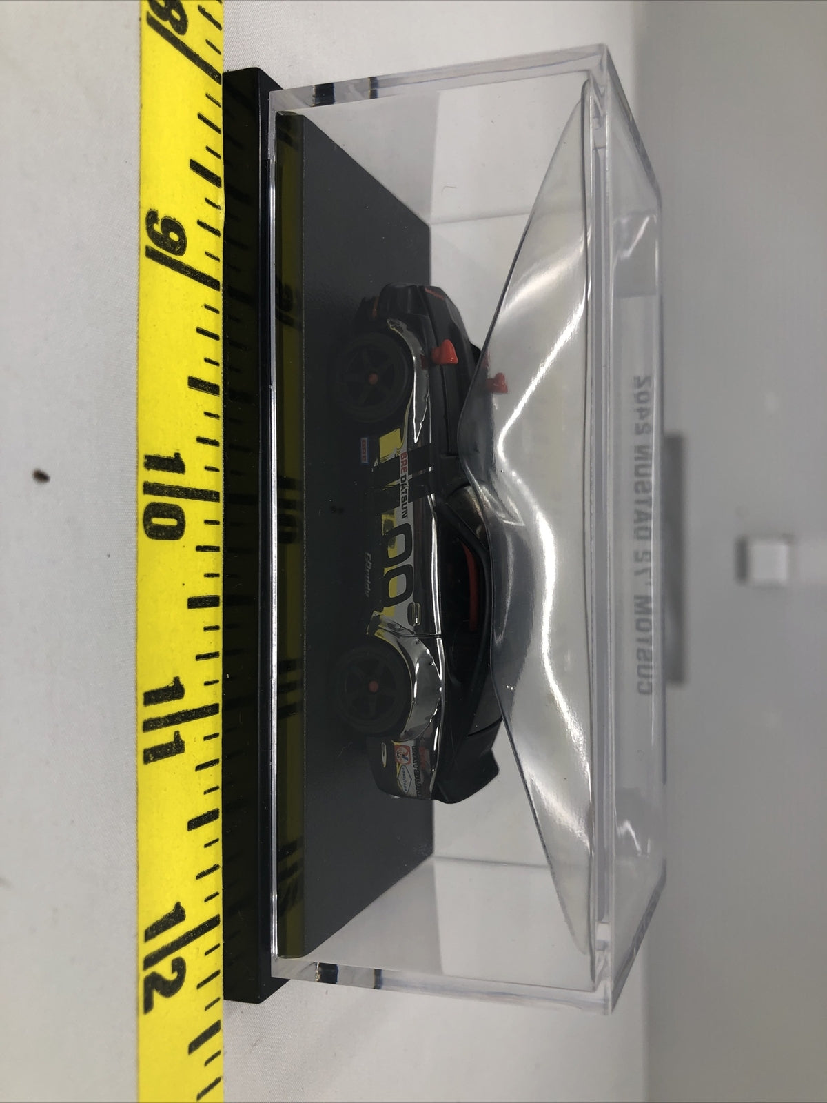 Hot Wheel New Custom 72 Datsun 24oz
