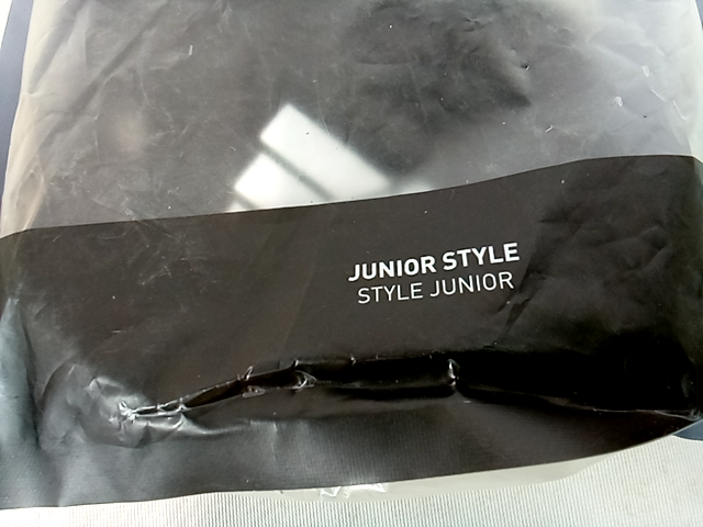 Adidas tiro sg match j style junior shin guards, used good