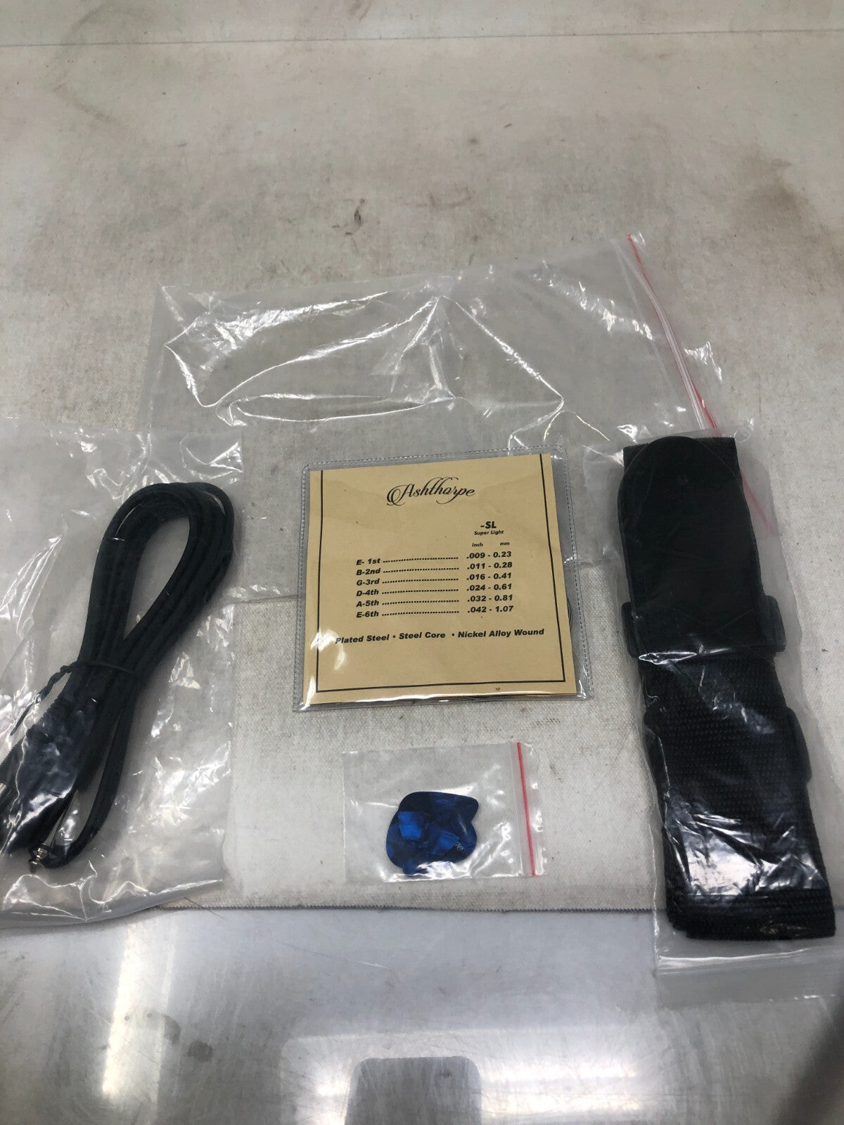 Electric Guitar Beginner Accessories Kit