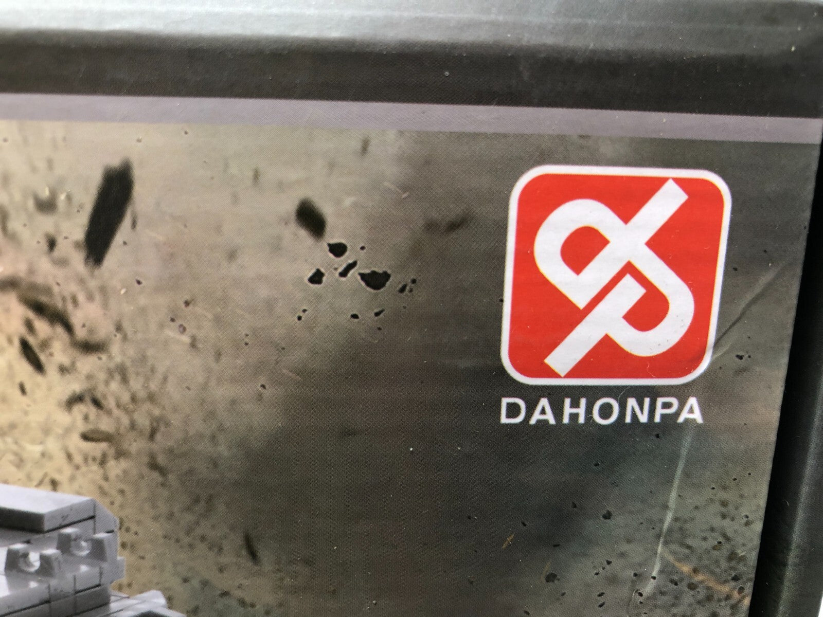 Dahonpa Classic WII Tank German Panzer Panzerkampfwagen IV YH002 Battle Tank