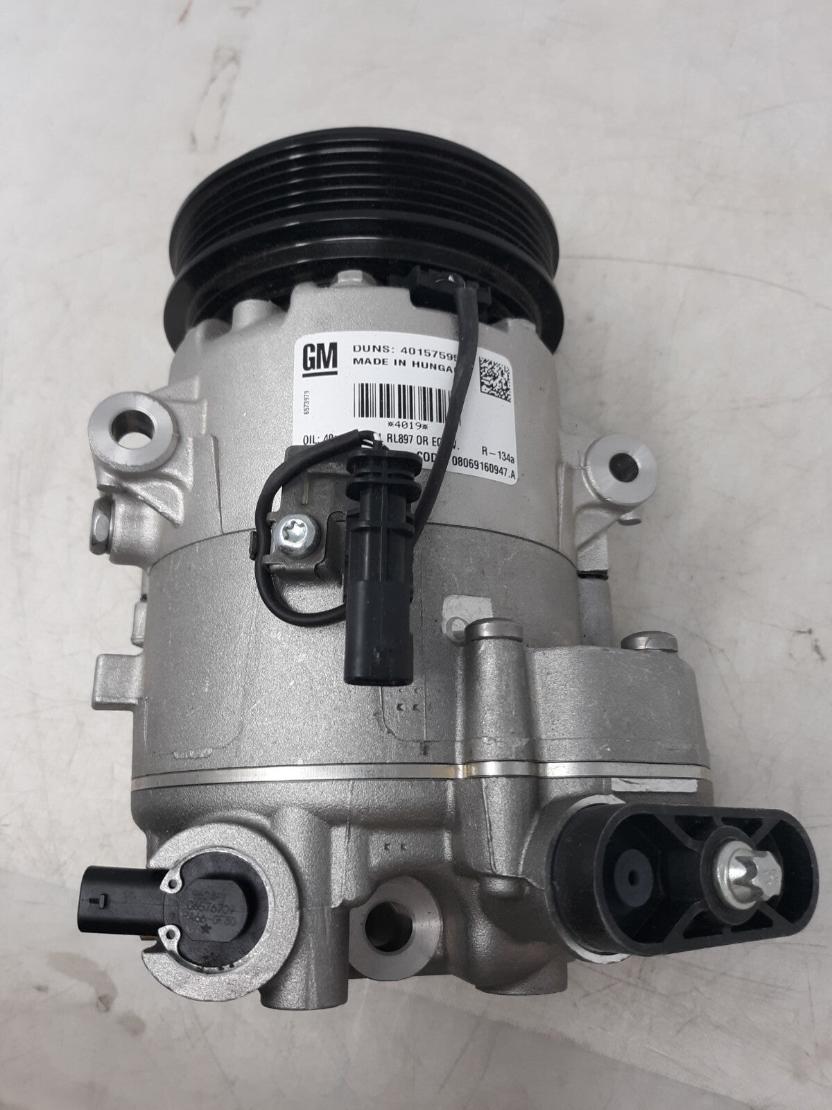 GM ACDelco 13414019 A/C Compressor 15-22226 R-134a OEM for Chevrolet Buick GMC