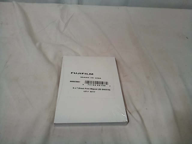 FUJIFILM - 600023001 - 5x7 Direct Print Magnet 25 sheets