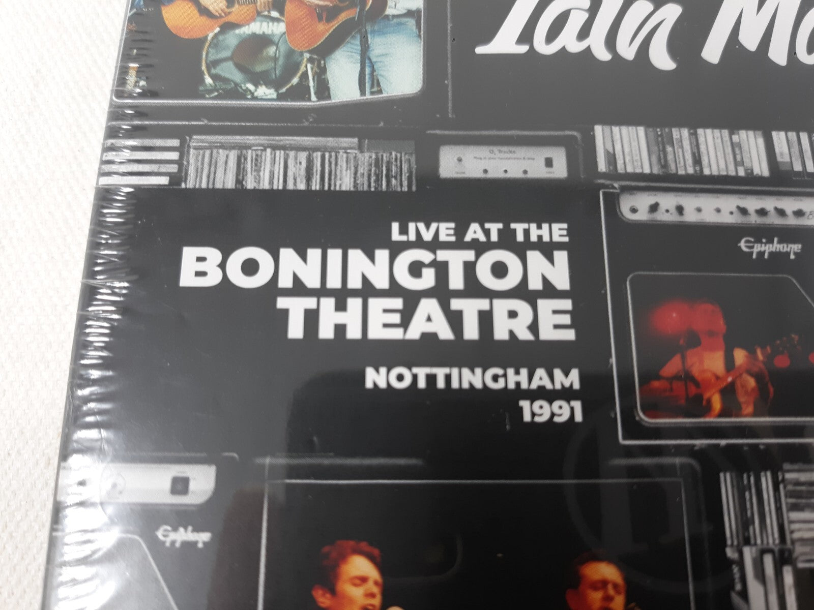 Live At The Bonington Theatre: Nottingham 1991 by Matthews, Ian / Roberts, Andy