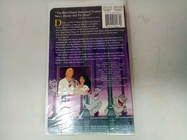Hunchback of Notre Dame Gary Trousdale Director VHS