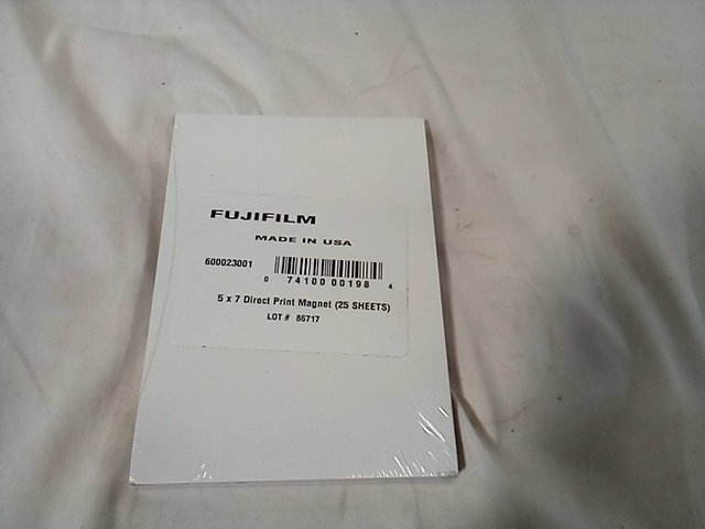 FUJIFILM - 600023001 - 5x7 Direct Print Magnet 25 sheets