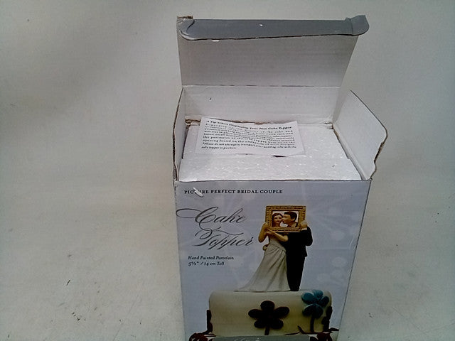 Weddingstar 9012 "Picture Perfect" Couple Figurine