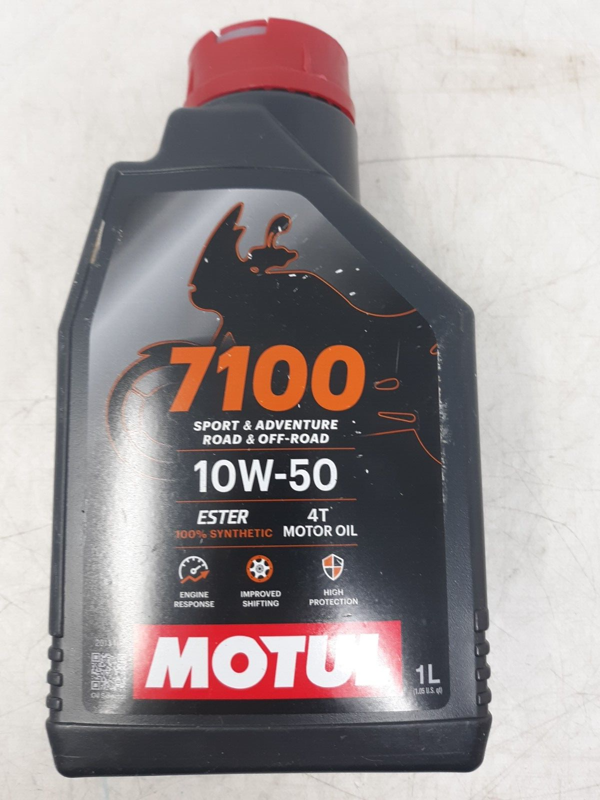 Motul 7100 10W-50 4T Fully Synthetic Motorcycle Oil – Ester-Based (1L)