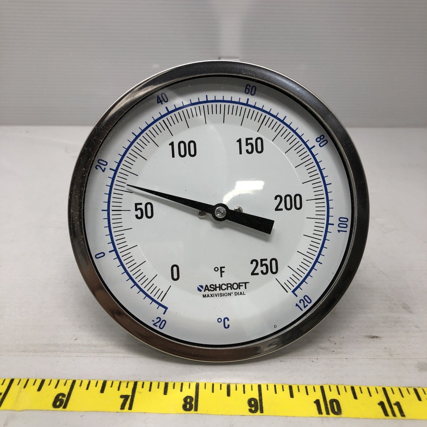 Ashcroft 5 Inch Bimetal Thermometer 1/2 Npt EveryAngle 2.5 Inch