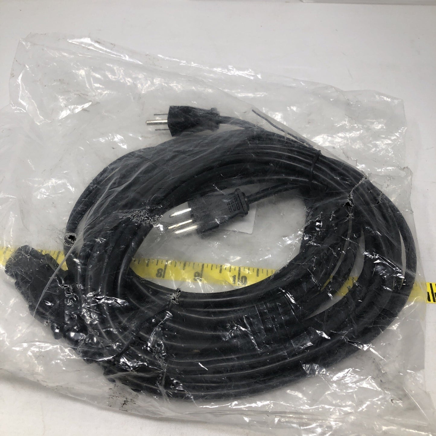 Extension Cord 15ft C2G54 2 in Bag