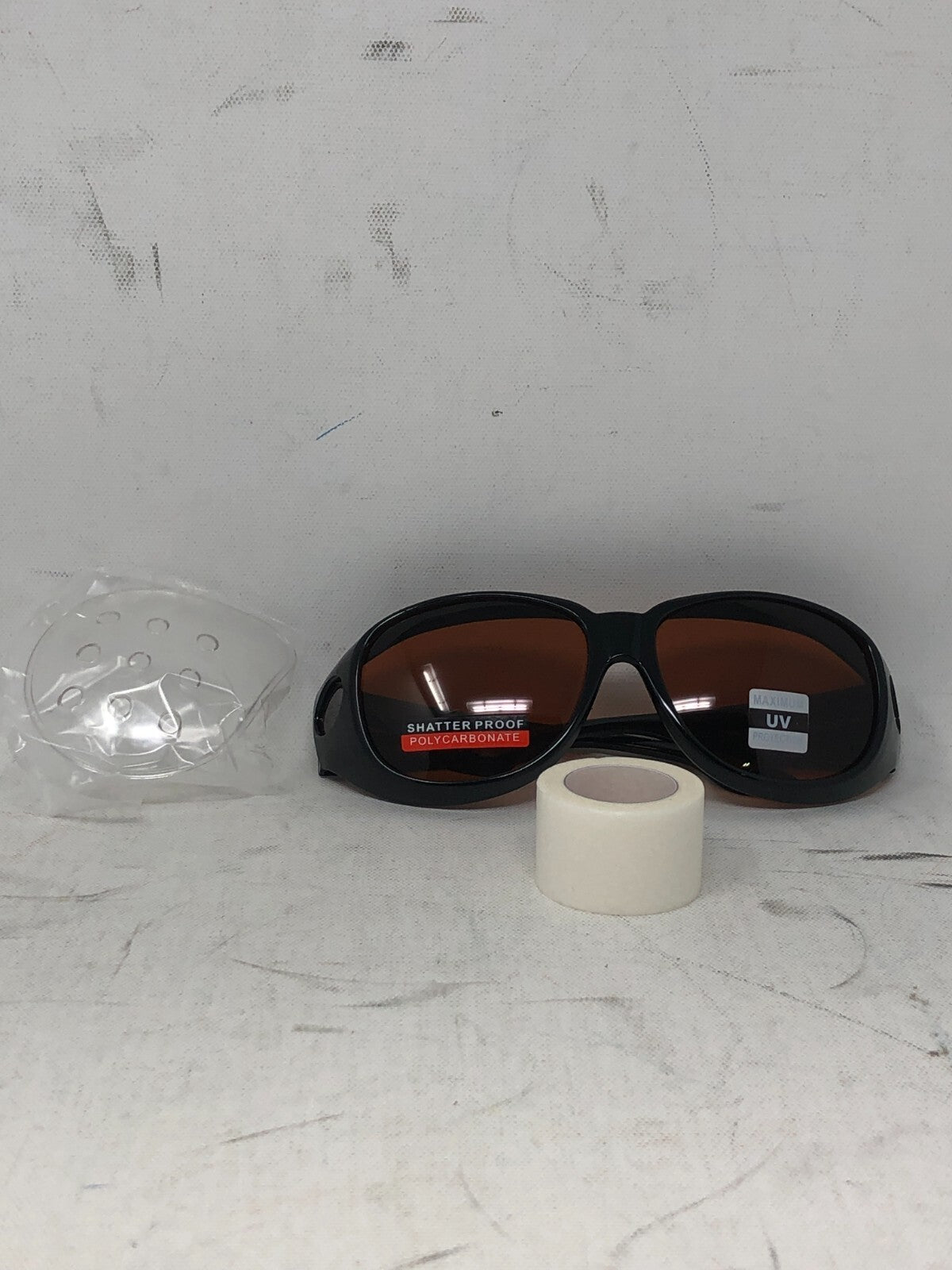 PinPoint Optics Post-Op Cataract Kit ~ 20-Pack PO1-AK-20 Large Sunglasses, Amber