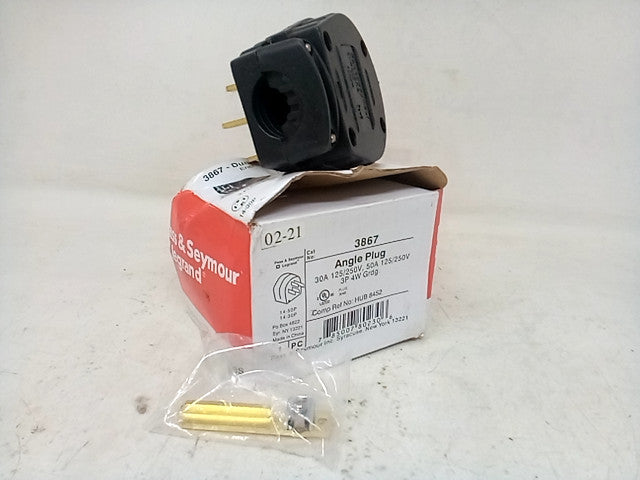 Pass & Seymour 3867CC5 Angle Plug Three Pole Four Wire 30-Amp/50-Amp 125-volt/25