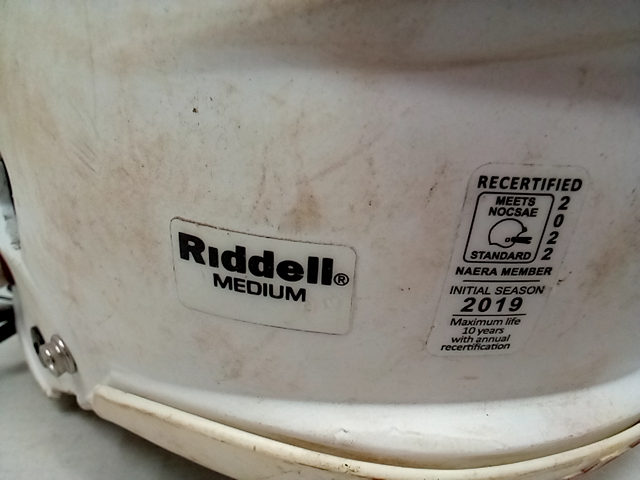Riddell Medium Helmet Initial Season 2019 Recertified 2022 White/Black
