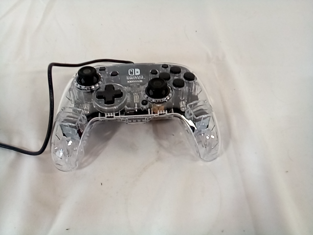 NINTENDO SWITCH AFTERGLOW WIRELESS CONTROLLER - OPEN