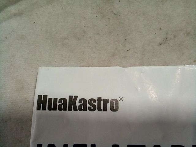 HuaKastro inflatable screen stakes