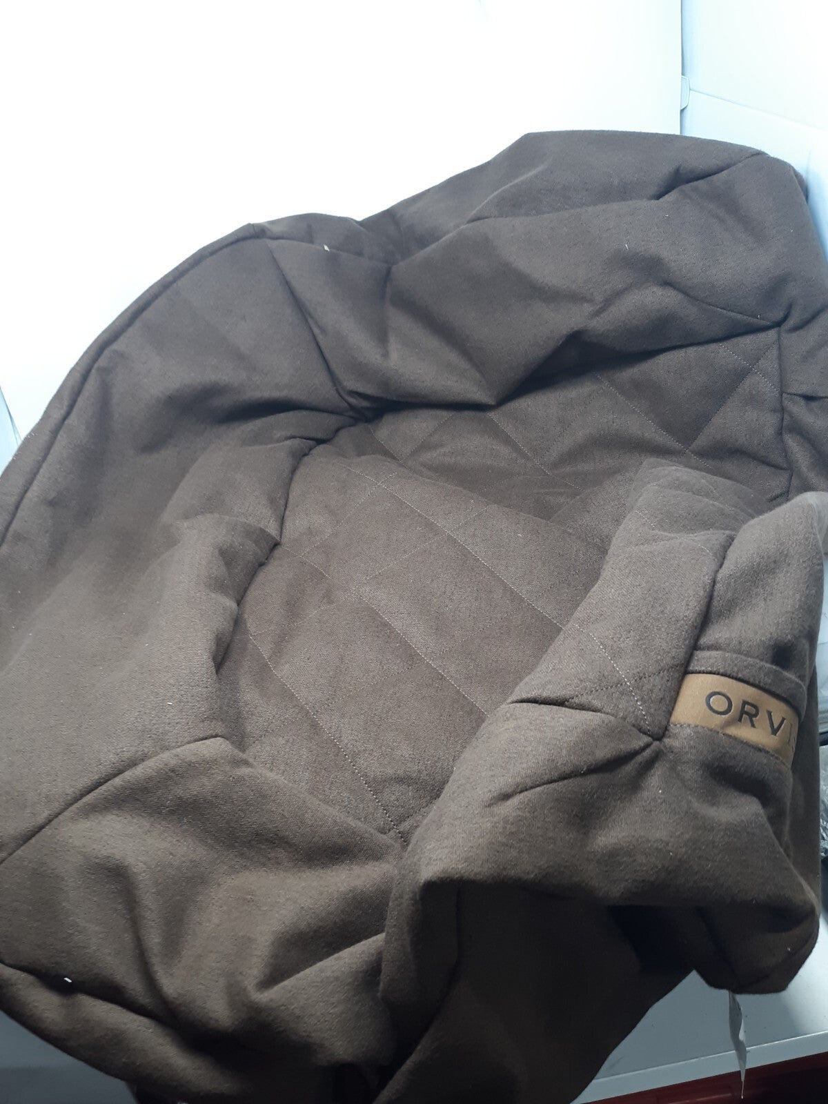 Orvis ToughChew Dog Bed Medium Brown 3LB5 Durable Poly/Nylon Fill USA