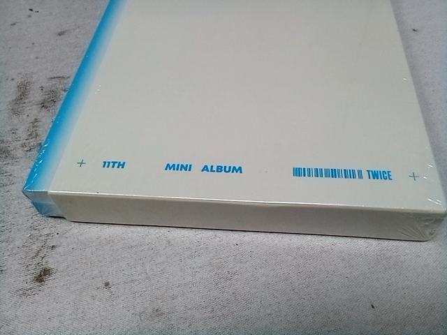 Twice- Blue Between 1 & 2, 11th Mini Album