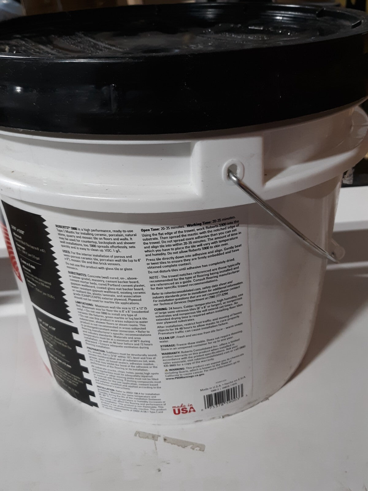 Roberts 5900 Ceramic Tile Adhesive 3.5 Gal (13.25L) Type I Mastic