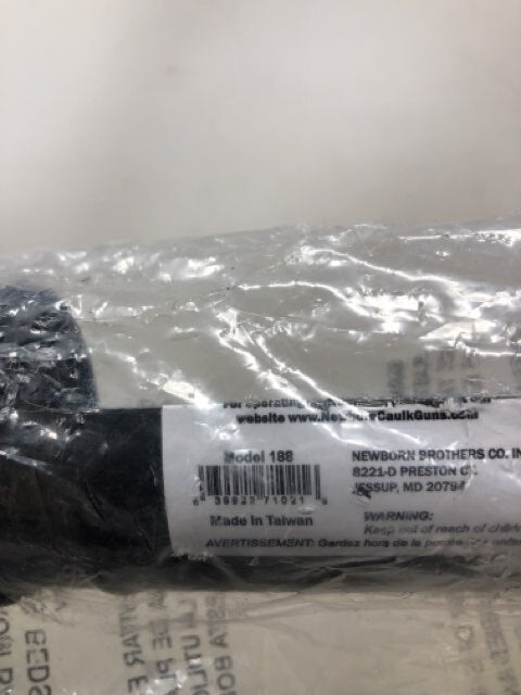 Newborn Brothers 188 1/10 Ratchet Rod Caulk Gun