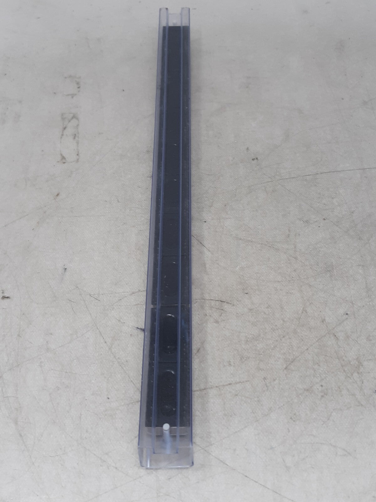 Lot of 10 VKC03-48S05 Astrodyne