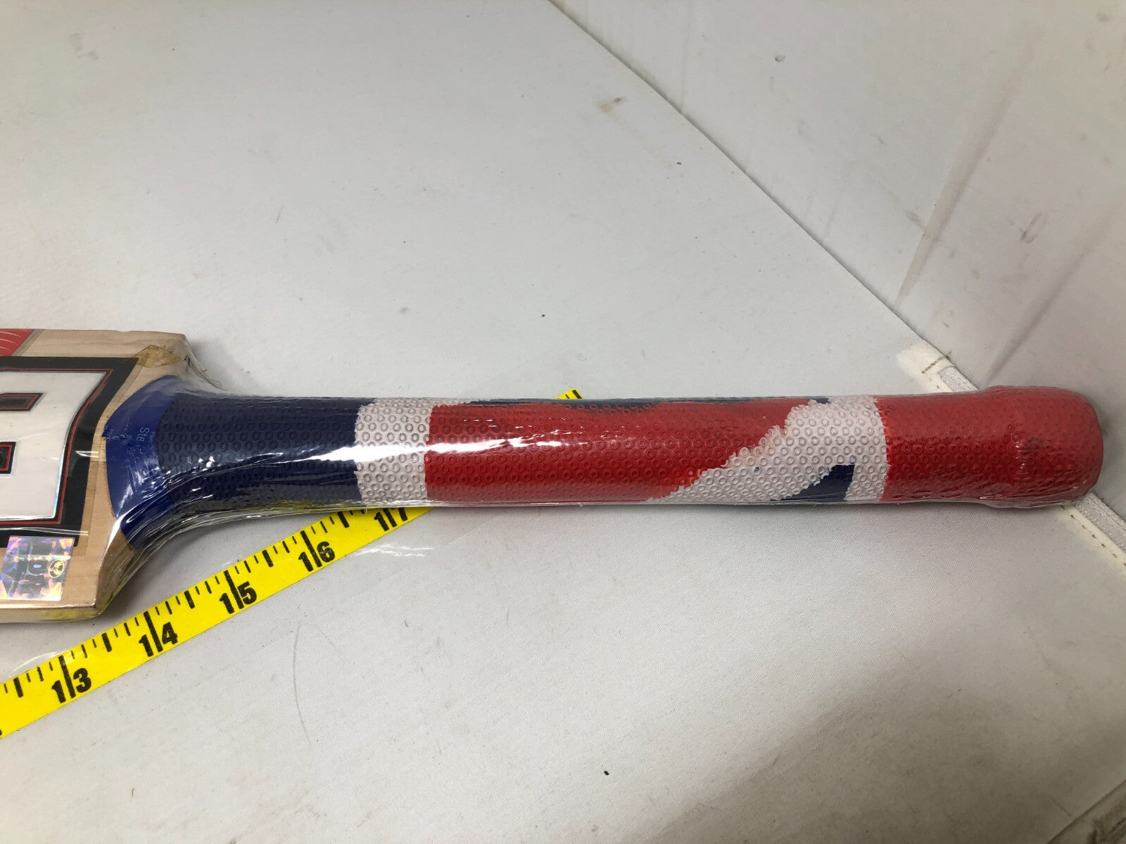 BDM Hi Tech Dynamic Power Super Cricket Bat