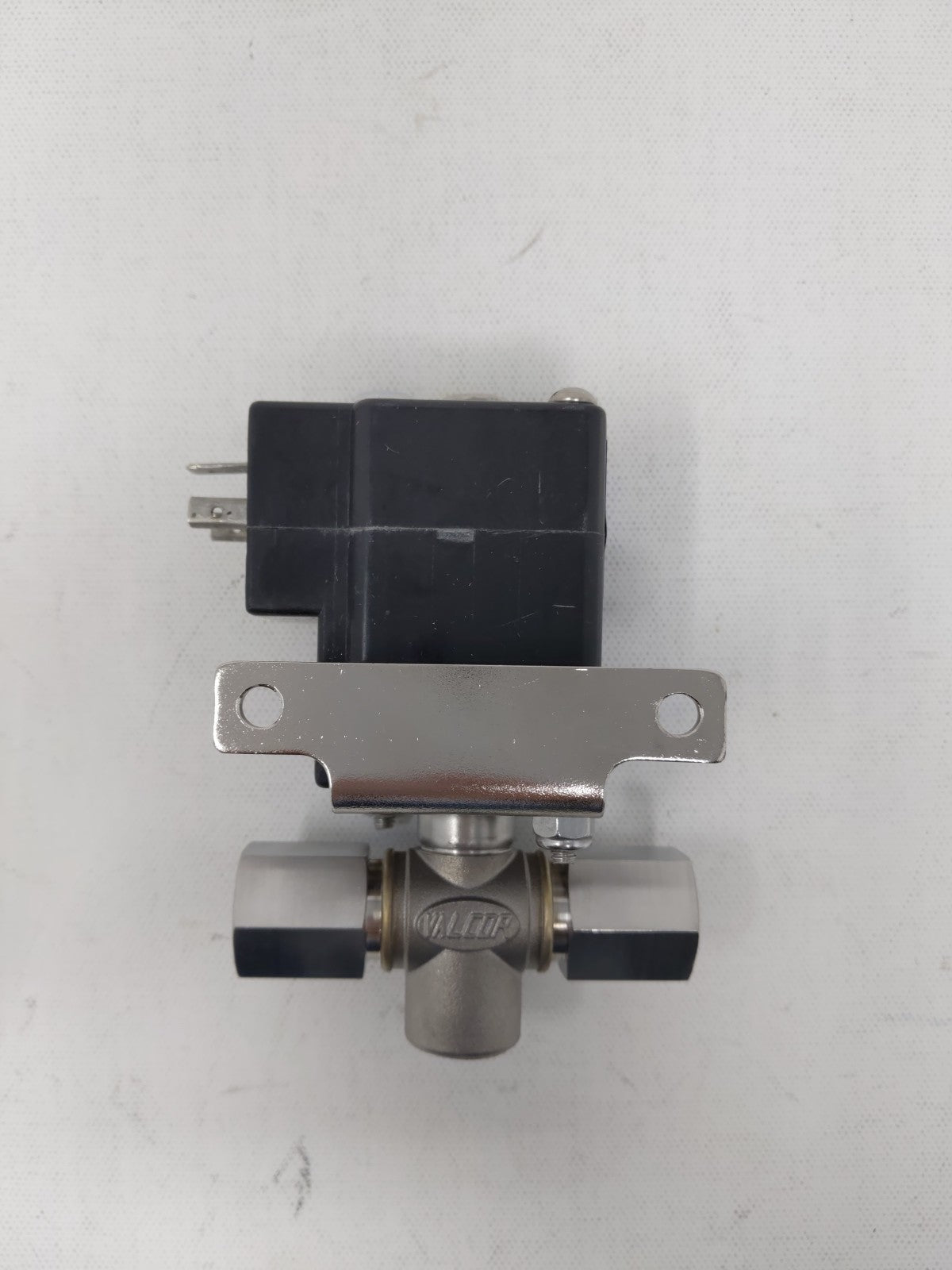 Valcor precision fluid control valves and metering pumps. 4419  SV91D28C5C 073H