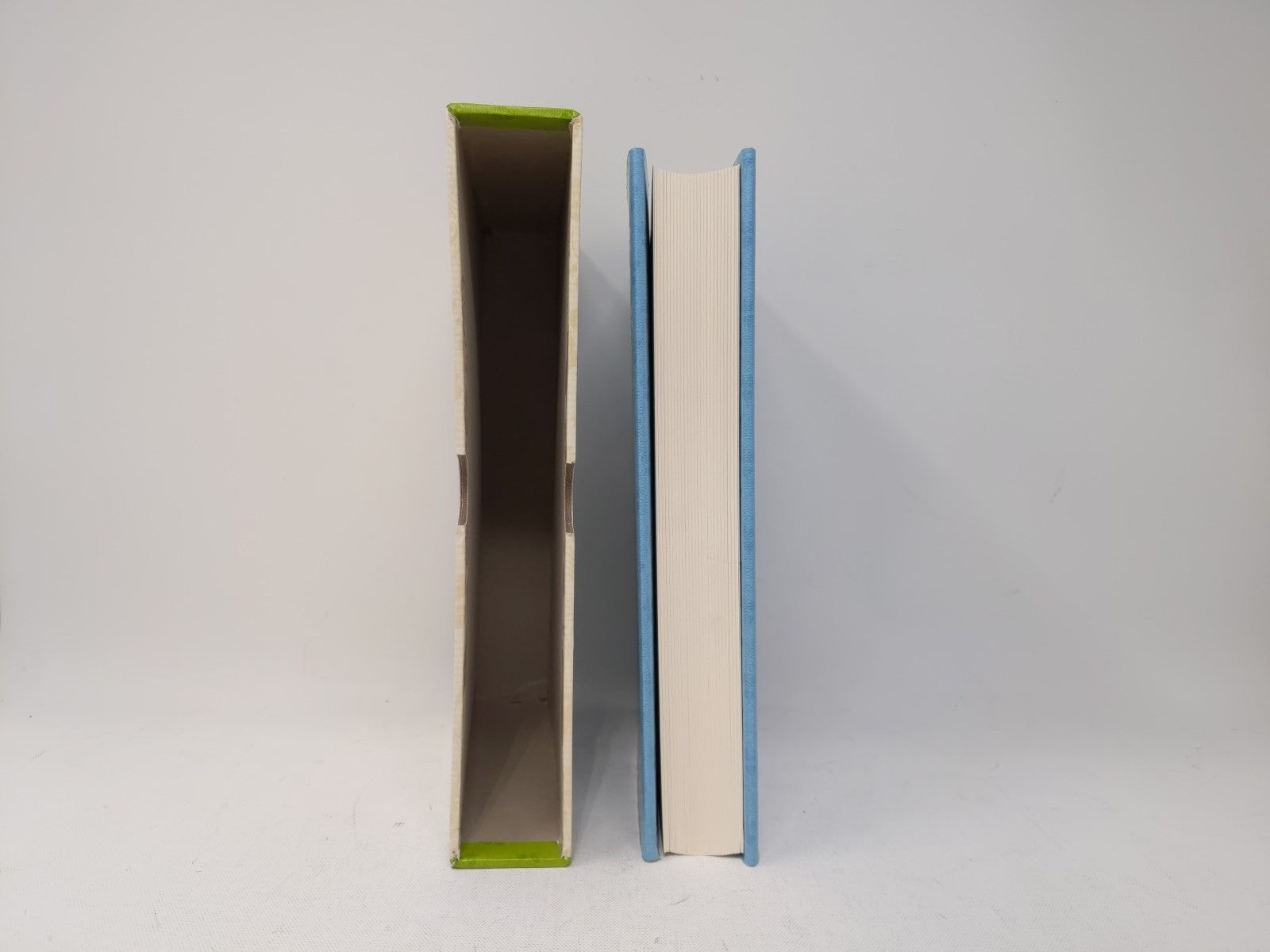 Beatrix Potter the Complete Tales HC Slipcase Illustrated Peter Rabbit Pictures