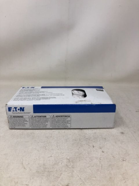 Eaton Standard Duplex Receptacle 270W, 15 A, 2-Pole, 5-15R, White 10 Counts