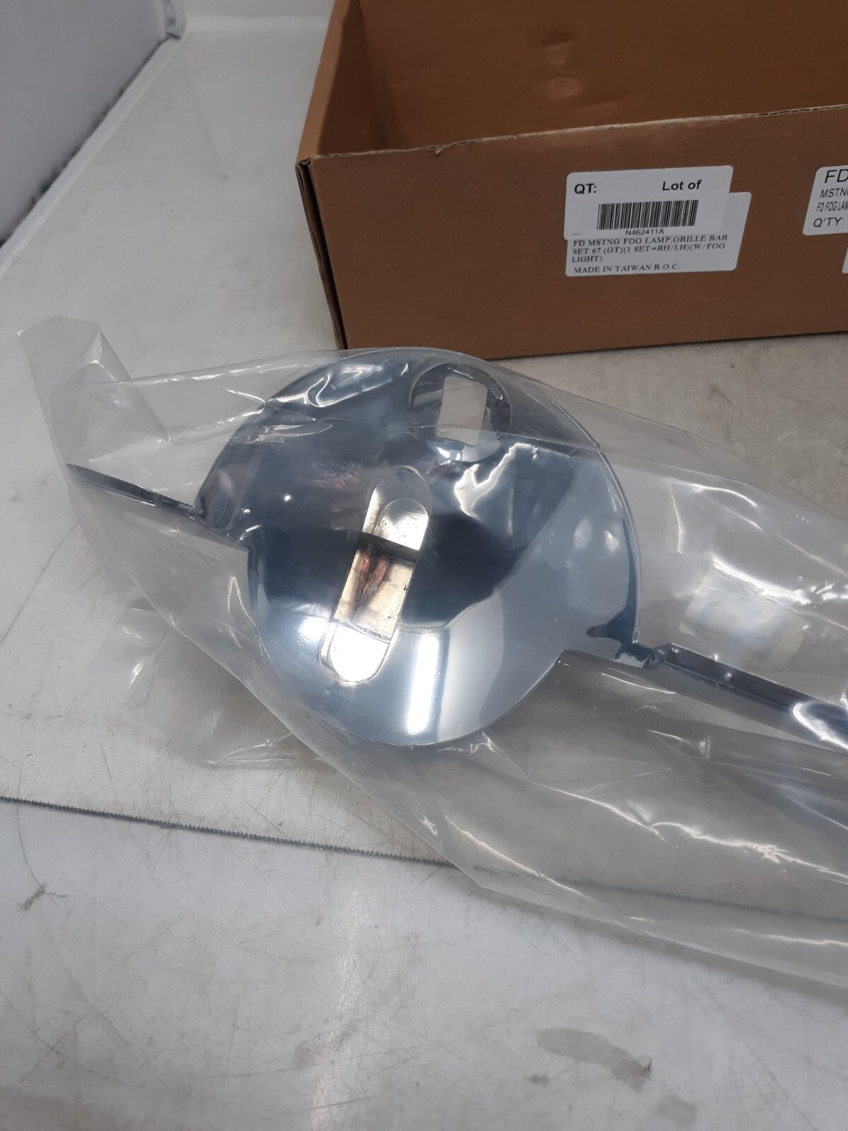 1967 Mustang GT GTA Fastback Coupe Convertible GRILLE LH FOG LIGHT LAMP BAR