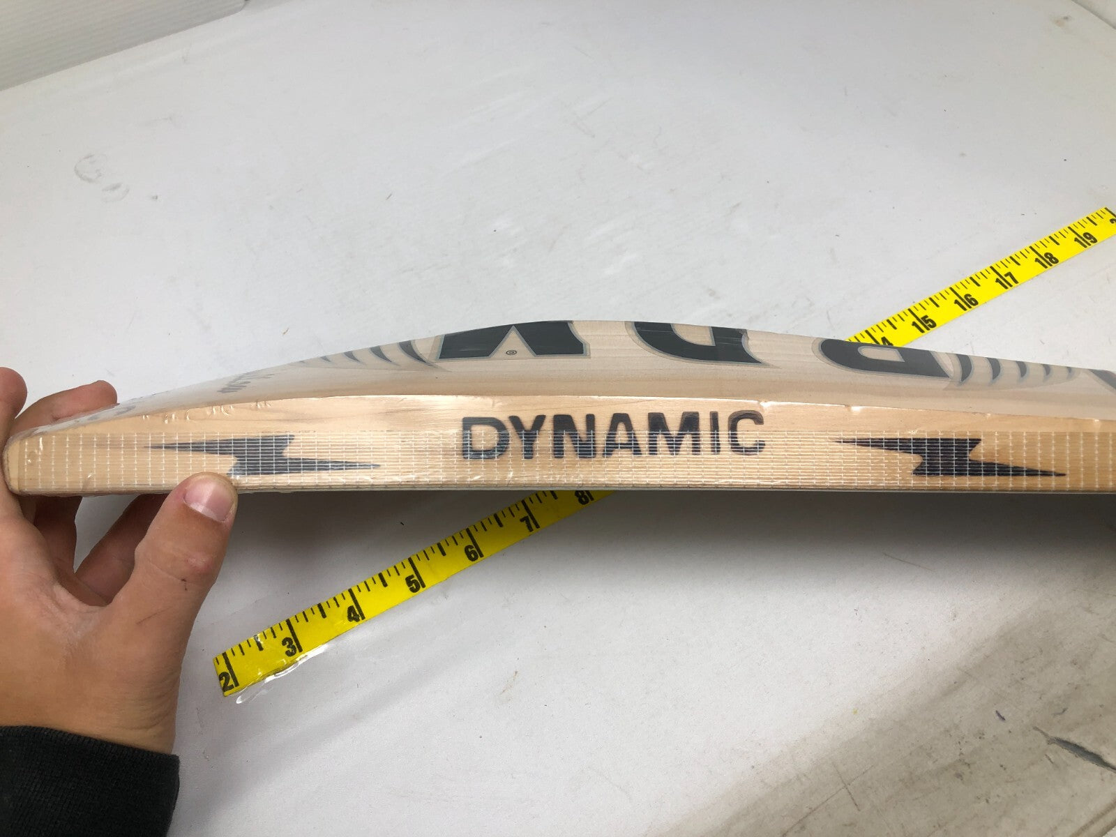 BDM Hi Tech Dynamic Power Super Cricket Bat