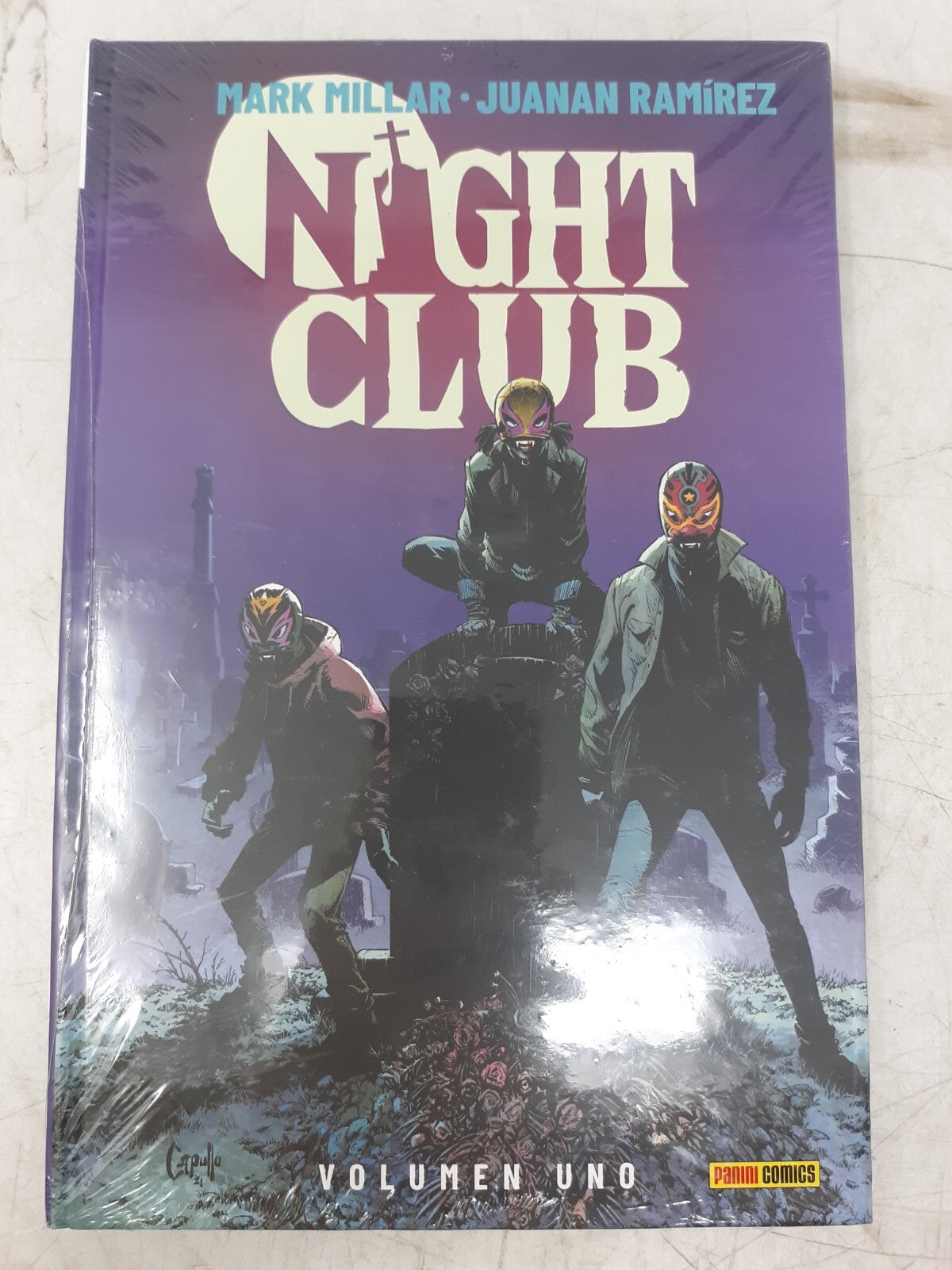 Night Club Volumen Uno - Mark Millar - Panini Comics - Netflix - Spanish