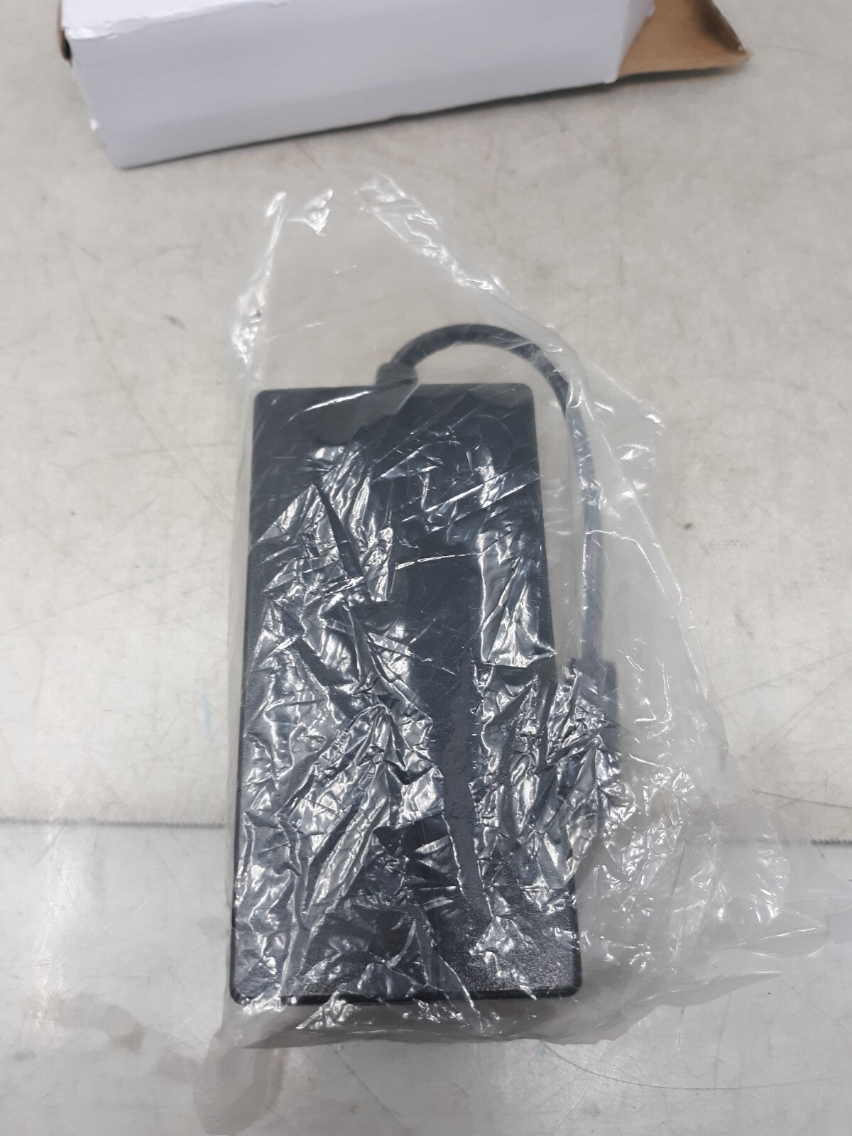 Okin Refined JLDP.10.080.201/SW-3712 29V 2A Power Supply No Power Cord