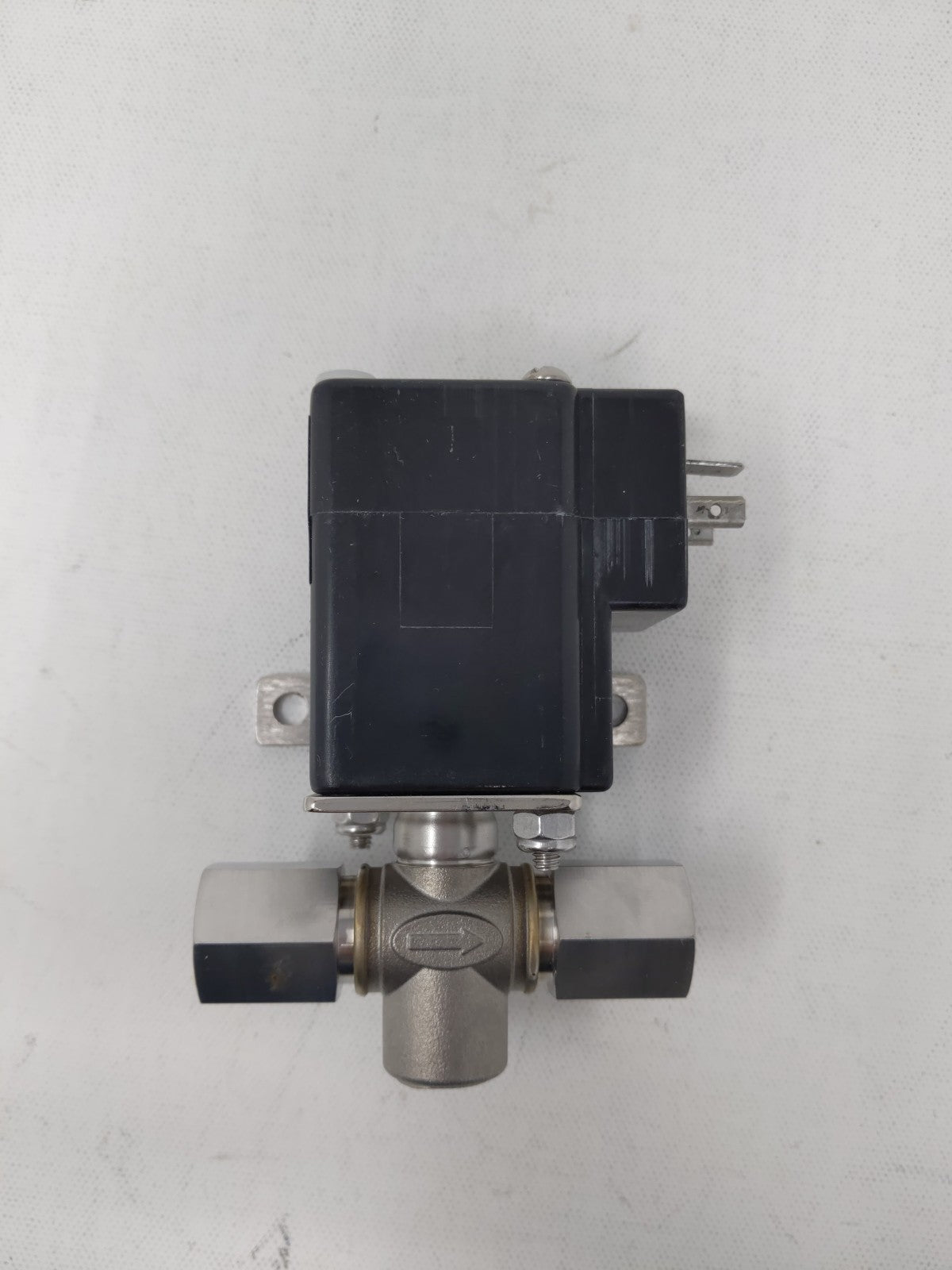 Valcor precision fluid control valves and metering pumps. 4419  SV91D28C5C 073H