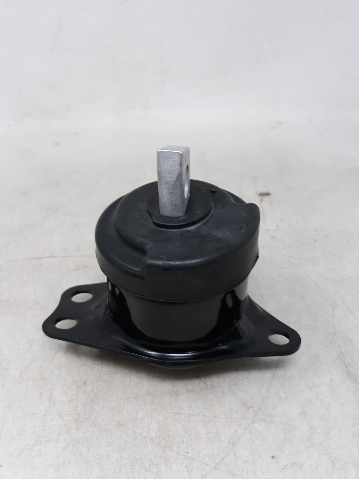 Front Right Engine Motor Mount
