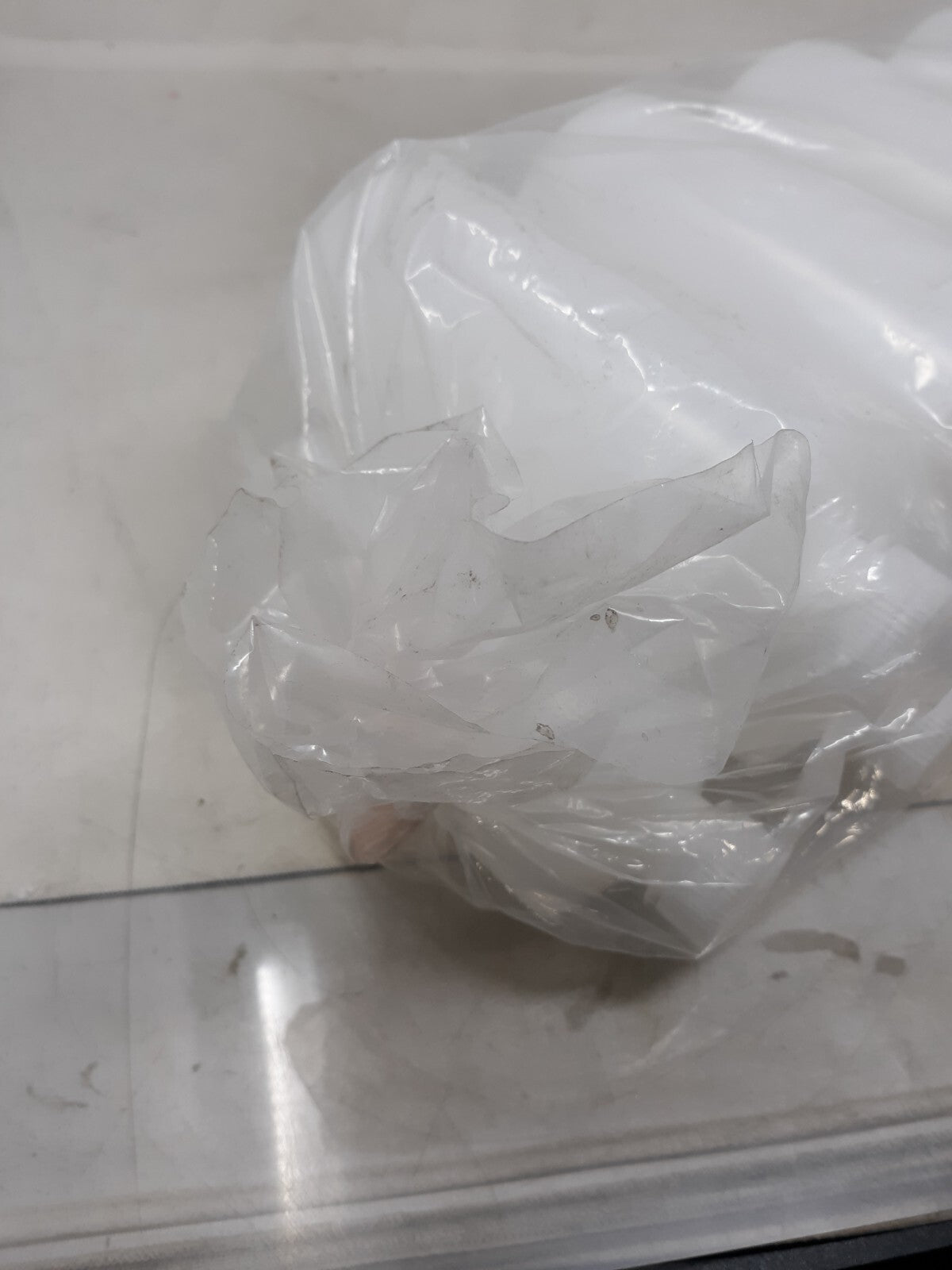 Pack of 12 VWR High-Density Polyethylene Narrow Mouth Bottle 500ml 414004-158